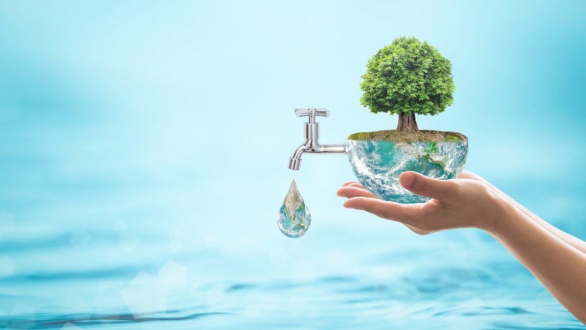 Giặt quần áo tiết kiệm nước